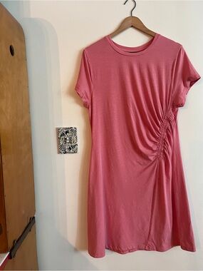 Universal Thread Pink Side-Ruched Short Sleeve Dress